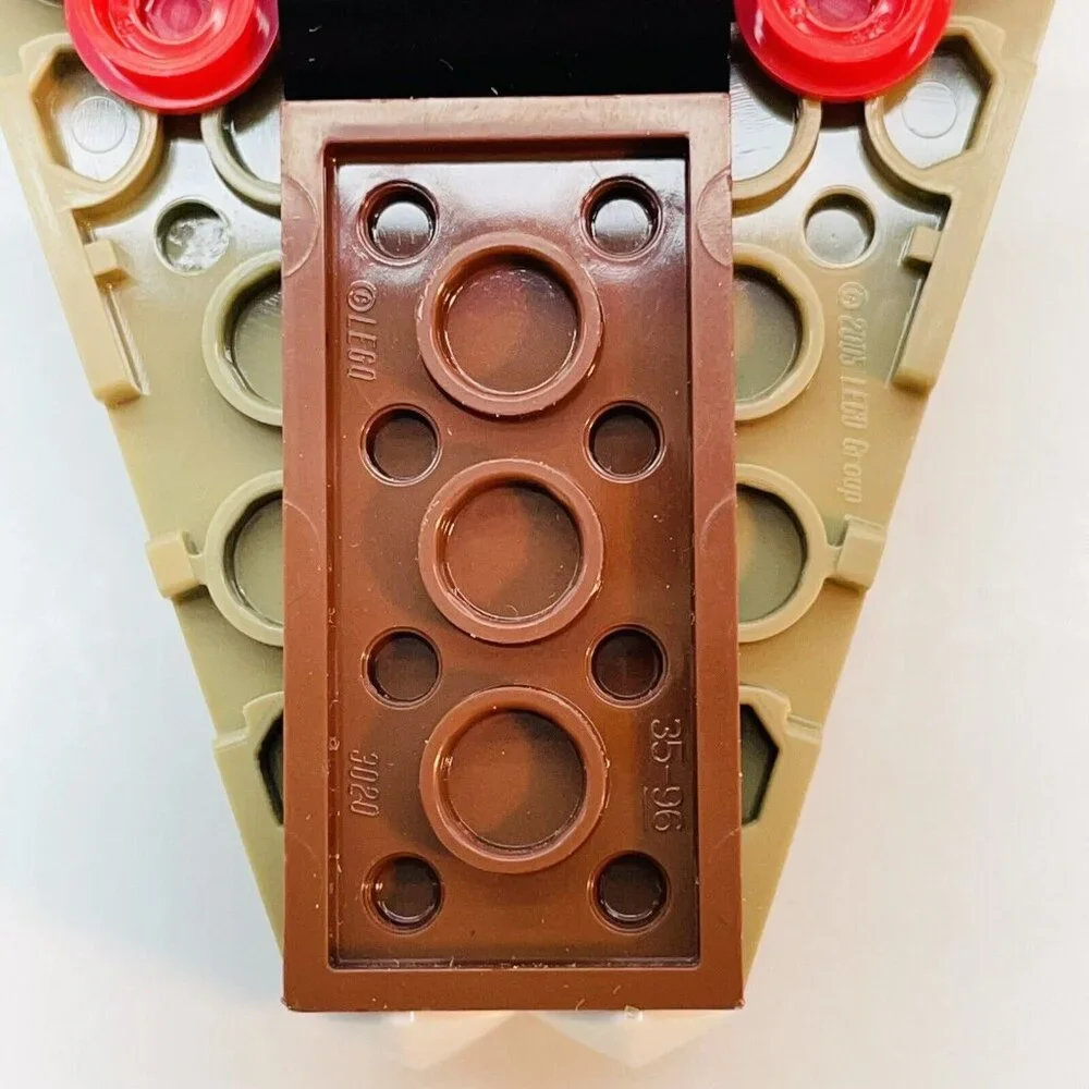 LEGO Christmas Ornament 2018 Reindeer Head 28 Pieces By 2005 Lego Group Read! - Picture 6 of 12